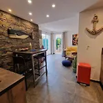 2 Pieces Proche Calme Dans Apartamento Antibes